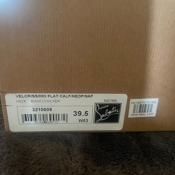 Christian Louboutin red bottom sandals - Picture 12 of 12